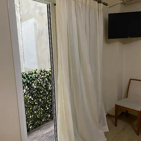 Athens Central Apartment-3